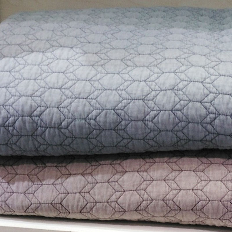 Apakah petua penyelenggaraan untuk Set Quilt Microfiber Pepejal?